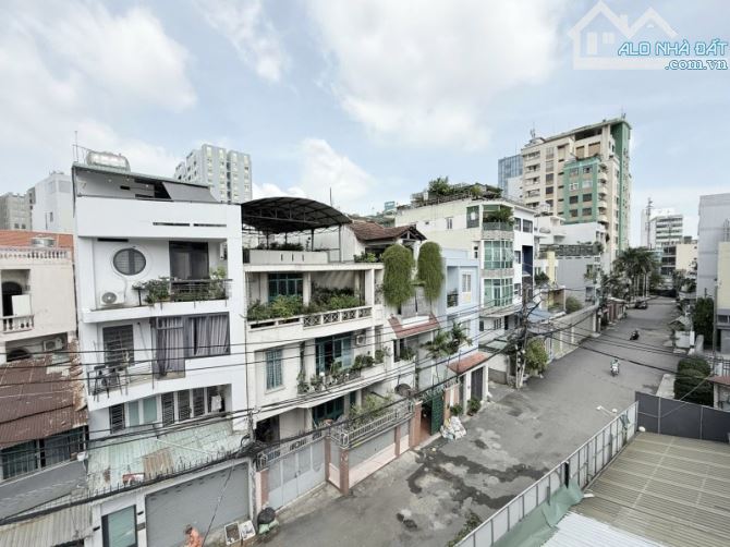 Gấp bán nhà 4 tầng Điện Biên Phủ, Bình Thạnh, giá 18.5 tỷ, dt 95m2.