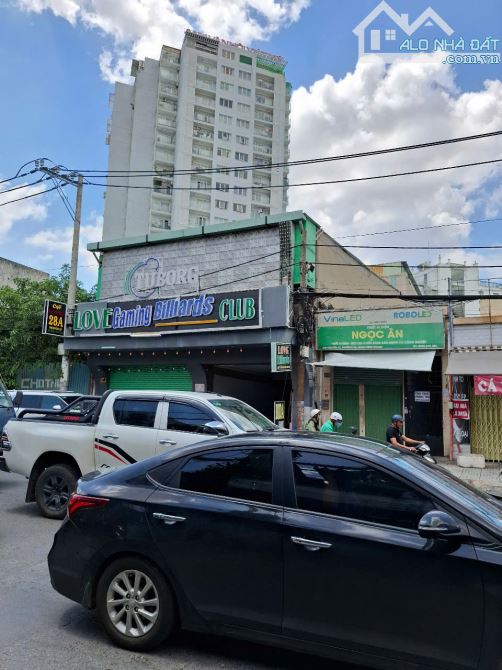 Bán nhà 2 tầng  mặt tiền  Nguyễn Xí  .DT 70 m2. Giá 15.5 tỷ ,P13 Bình Thạnh