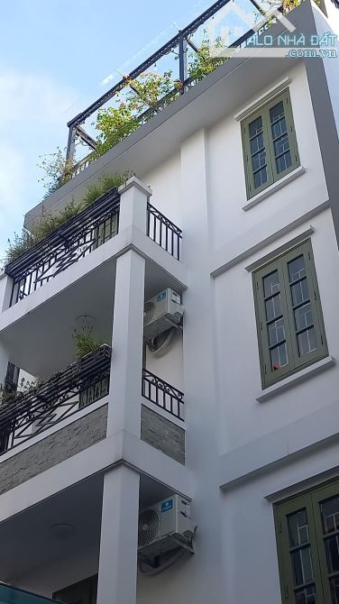 Bân nhà Bồ Đề gần hồ dân xây, 82m2, mt 6m, 5 tầng, Gara, đường thông, nhỉnh 16 tỷ