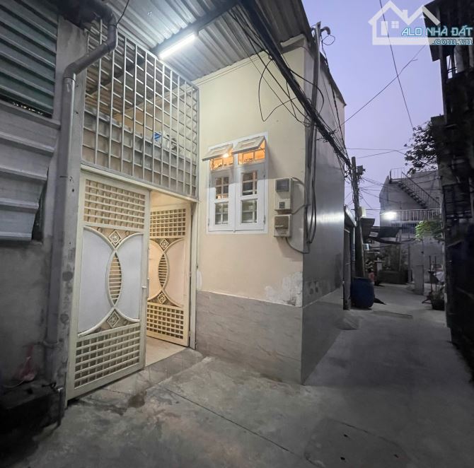 NHÀ 1TRỆT 1LẦU 5X18M 3PN 4WC HẺM BAGAC ĐƯỜNG BÌNH CHIỂU