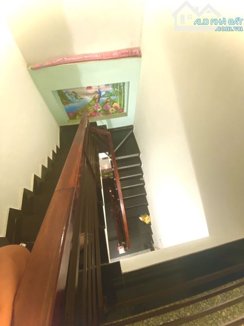 BÁN NHÀ 3 TẦNG (4.5 x 17.5), ĐƯỜNG 10M, KDC ĐỒNG BỘ, DĨ AN,  GIÁ CHỈ 3 ĐỒNG CHẲN