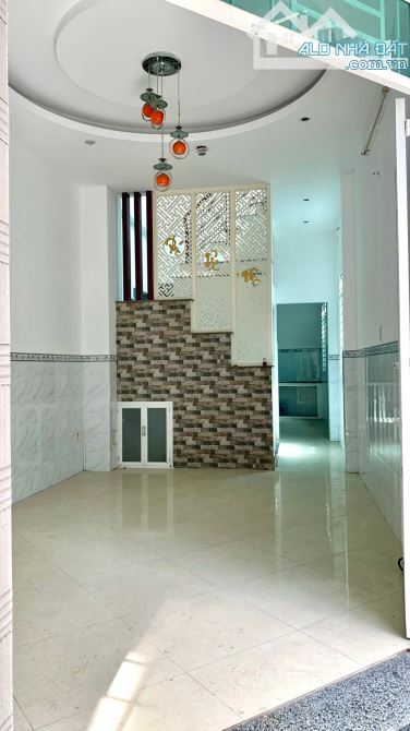 Nhà 4 Tầng 70M - 2 Mặt Tiền Hẻm Xe Hơi - Ngay Huỳnh Tấn Phát - Chỉ 6,4 Tỷ