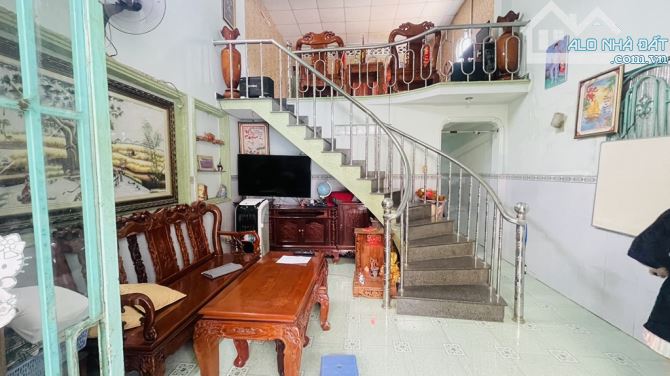 🔥DT27 NHÀ 2TẦNG KIÊN CỐ – OTO 7 CHỖ ĐỖ CỬA, 70.9M²4.2Tỷ