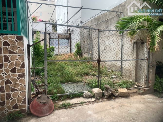 BÁN LÔ ĐẤT HẺM ĐƯỜNG ĐẶNG TẤT CÁCH BIỂN 200M , TP NHA TRANG  GIÁ 5,2 tỷ