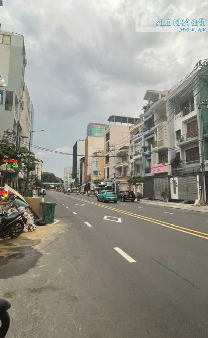 Anh chị cần tư vấn giá đất nền FPT City Đà Nẵng liên hệ - BĐS VinGrand Center