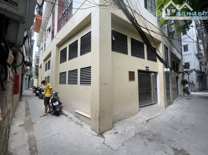 💥GIẢM 1.5 TỶ Trung Hòa - 8 tầng lô góc 3 thoáng - 1 nhà ra phố - cho thuê 3 tỷ/năm