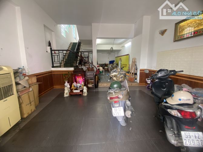 Căn Góc 2 Mặt Tiền Cống Lở - HXT Ngang Khủng 5m - 4 Tầng - Giá Nhỉnh 9 Tỷ