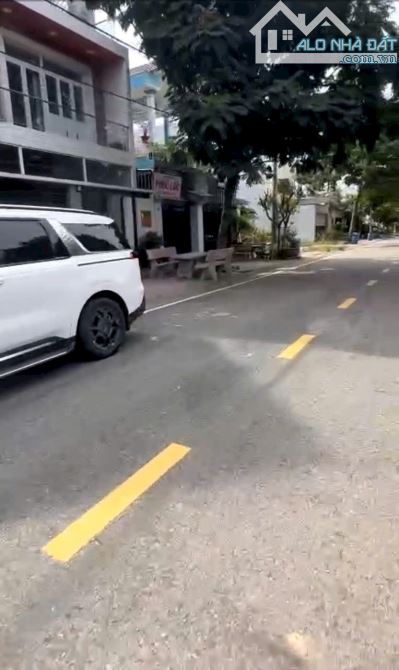 Bán Đất D4 KDC Châu Thới Phường Bình An, dĩ An Bình dương, 150m2 5 tỷ 150 triệu