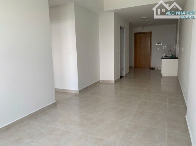 Bán gấp chung cư Marina 72m2 2PN-2WC gần sát HCM di chuyển thuận tiện