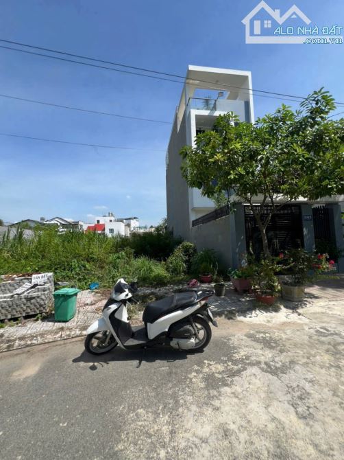 Bán lô đất 154m2 đường 12 hẻm 331 Vườn Lài Phường An Phú Đông Quận 12 giá 9.3 tỷ