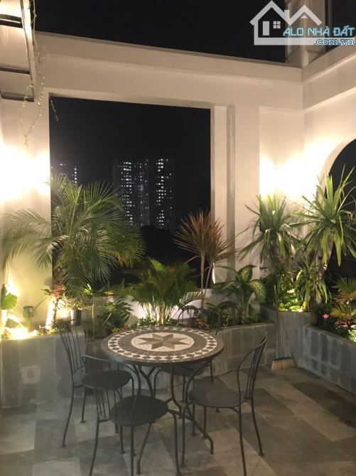 bán nhà liền kề lô góc 70m2 7 tầng thang máy Mậu Lương- Kiến Hưng