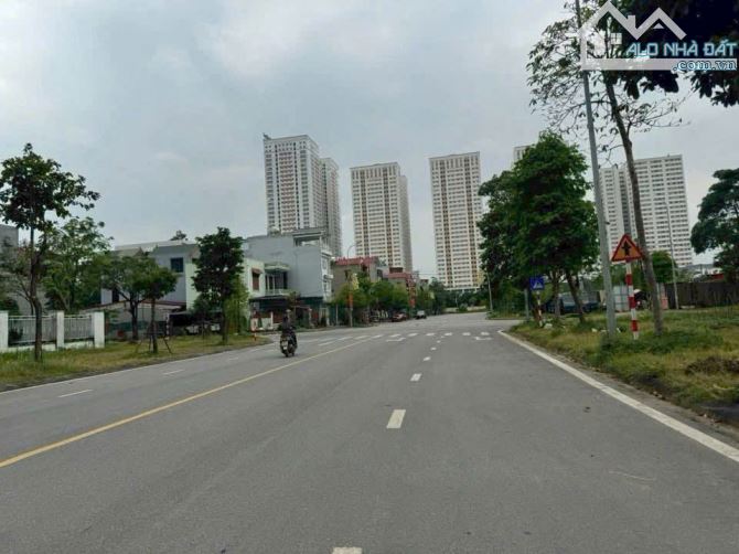 BÁN ĐẤT 66M2-VIEW HỒ MAI LÂM-8 TỈ NHỎ-Ô TÔ TRÁNH-HÀNG XÓM VINHOMES CỔ LOA, CẦU TỨ LIÊN