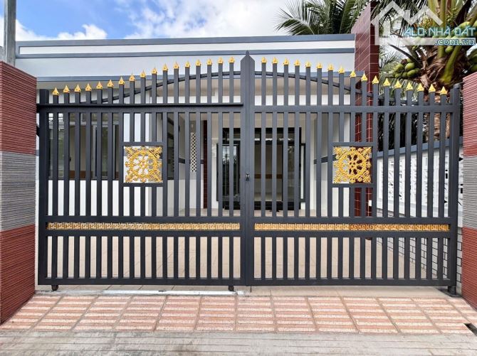 BÁN NHÀ ĐẸP XÂY DỰNG MỚI TẠI PHƯỜNG 7, TP BẾN TRE