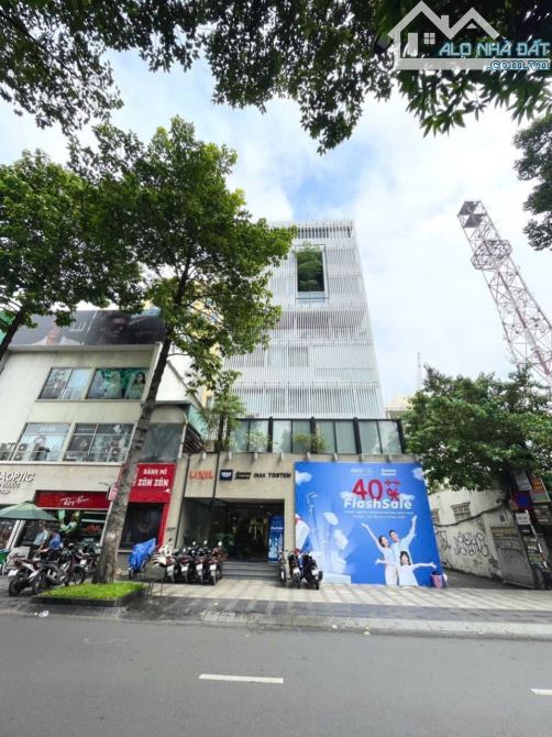 Cần Bán Gấp Building MT Nam Kỳ Khởi Nghĩa Q3 DT 11x17m 8L HĐT 380 Tr/Th Chỉ 135 Tỷ