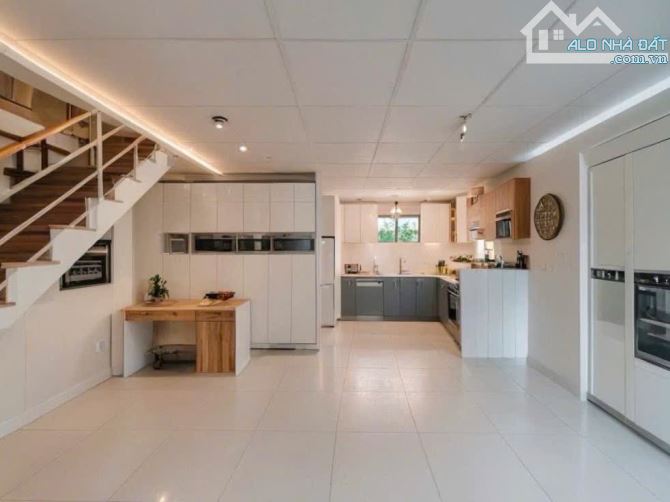 🏡🔥NỞ HẬU 5.3M🔥HUỲNH VĂN BÁNH P.11 PHÚ NHUẬN- 50M2- NGANG 5M- 3 TẦNG -CHỈ NHỈNH 6TỶ TL