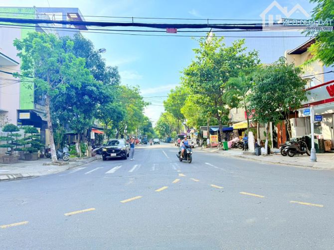 Siêu Phẩm! Bán cặp Dương Thị Xuân Quý - 230m2 ngang ~7m - Trục 10.5m - KD Sầm Uất - 2x tỷ