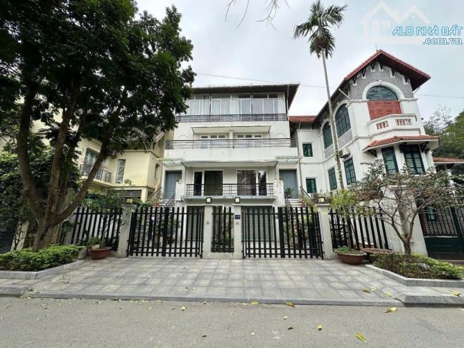 BT BÁN ĐẢO LINH ĐÀM – 254M² – MẶT TIỀN 12.5M – 3 MẶT THOÁNG – GARA Ô TÔ - CHỈ 66 TỶ