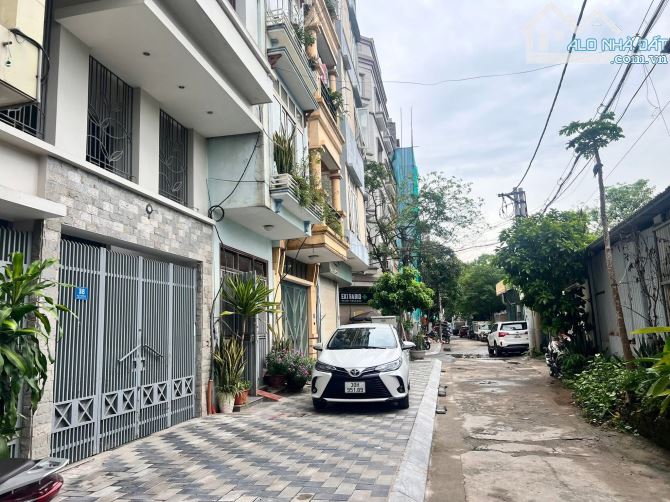 Ngon! Bán Nhà, Nghĩa Đô -Cầu Giấy -ÔTô Tránh - Vỉa Hè - 70M2 -6 Tầng - Mt 5.3m - 34 Tỷ Hơn