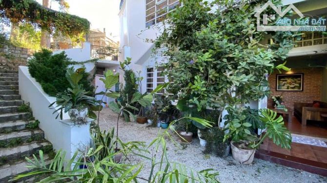 bán villa cổ -339m2 view đẹp trung tâm đà lạt gần nhà sáng tác lâm đồng - 10