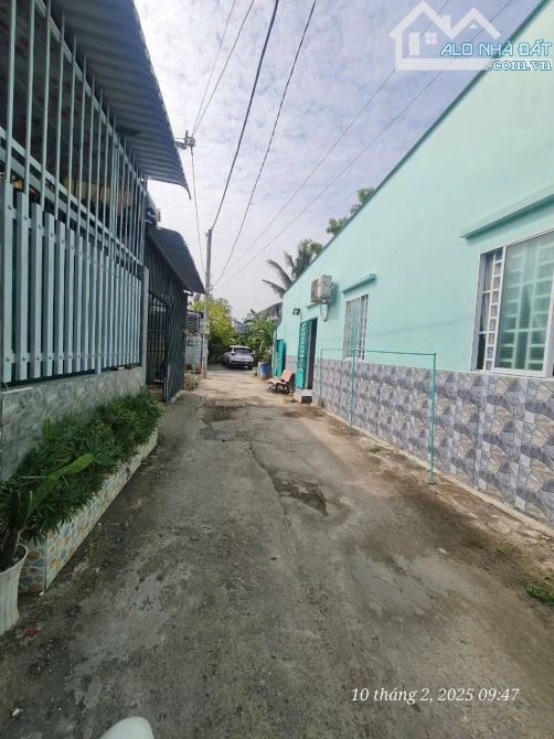 Chủ Cần bán căn nhà ở Bà Triệu Thị Trấn Hóc Môn 680triệu Sổ hồng riêng 99m2 Bao Phí Thuế - 10