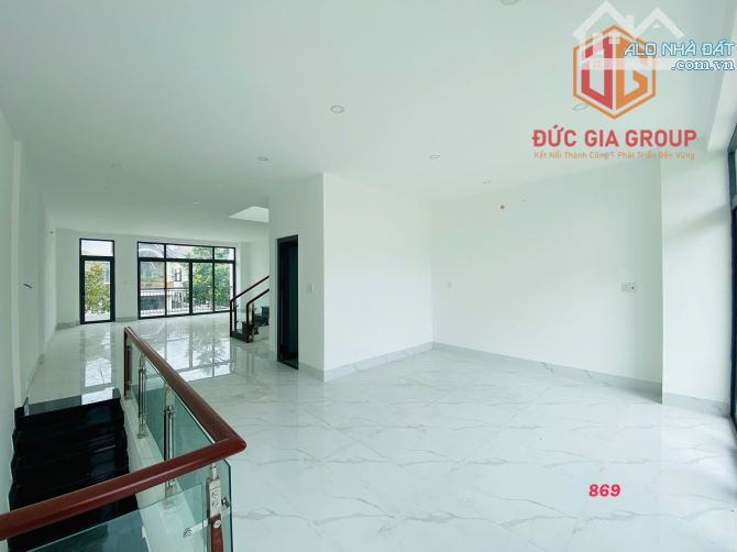 Cho thuê nhà 1 trệt 2 lầu mới 100% trong KDC Bửu Long giá chỉ 15tr/tháng - 11