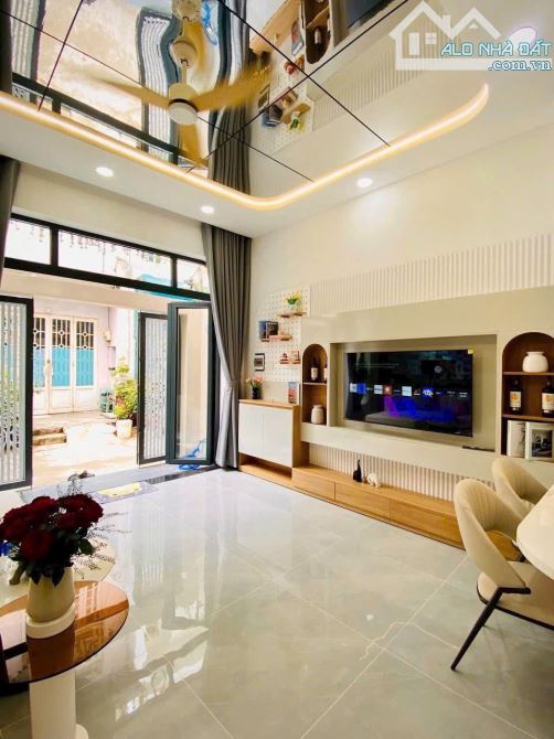 🏠 CẦN BÁN NHÀ 1 TRỆT 2 LẦU – GẦN KDC & TRƯỜNG HỌC – GIÁ CỰC TỐT - 11