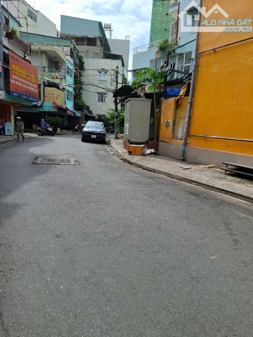 Bán nhà hẻm ô tô  Nguyễn Xí  .DT 125 m2. Giá 17.5 tỷ ,P26 Bình Thạnh - 11