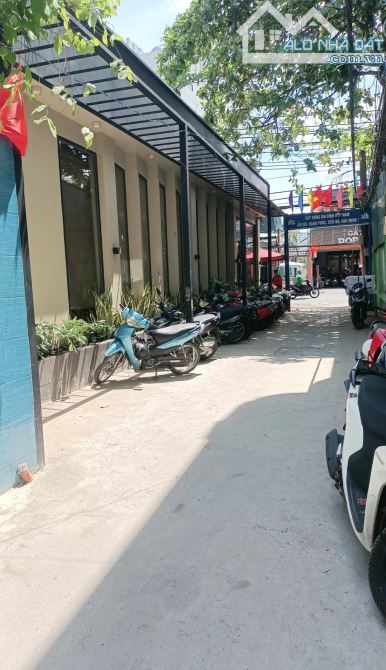 Bán nhà  lô góc mặt tiền  Nguyễn Xí  .DT 115 m2. Giá 24.7 tỷ ,P13 Bình Thạnh - 11