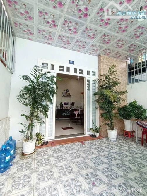 Chủ Cần bán căn nhà ở Bà Triệu Thị Trấn Hóc Môn 680triệu Sổ hồng riêng 99m2 Bao Phí Thuế - 11
