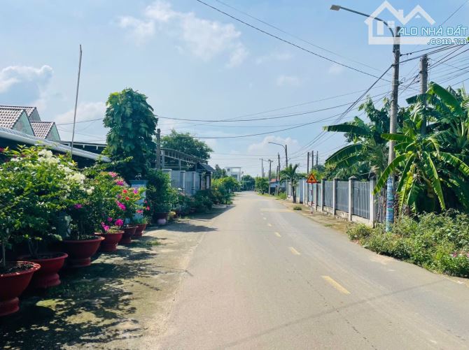 Bán Căn Nhà Mặt Tiền Đường Tôn Đức Thắng-Thị Trấn Đất Đỏ -Huyện Long Đất-Tỉnh BRVT Dt 297m - 1