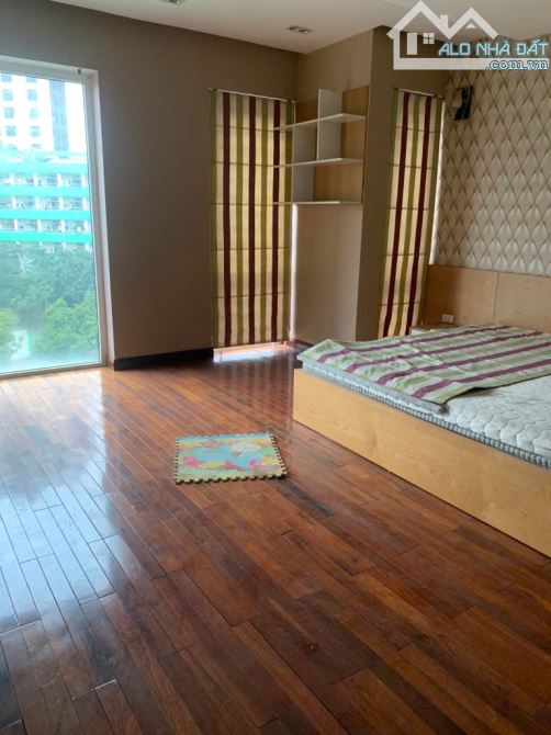 BÁN GẤP Nhà cao cấp GA RA Ô TÔ 44M2 MT 3,9m ĐƯỜNG HỒ TÙNG MẬU . - 1
