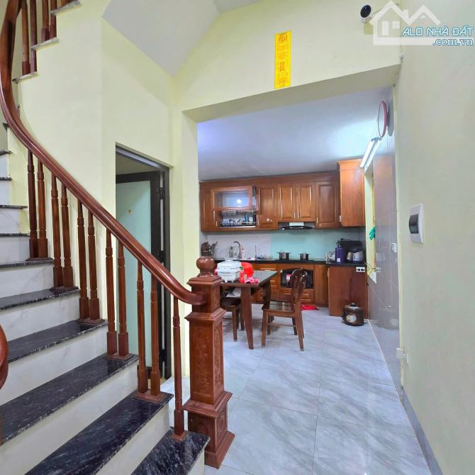 NHÀ CỔ NHUẾ - DÂN XÂY - Ô TÔ ĐỖ CỬA - 58M2, 3 TẦNG, MT 4.1M - GIÁ 8,2 TỶ - 1