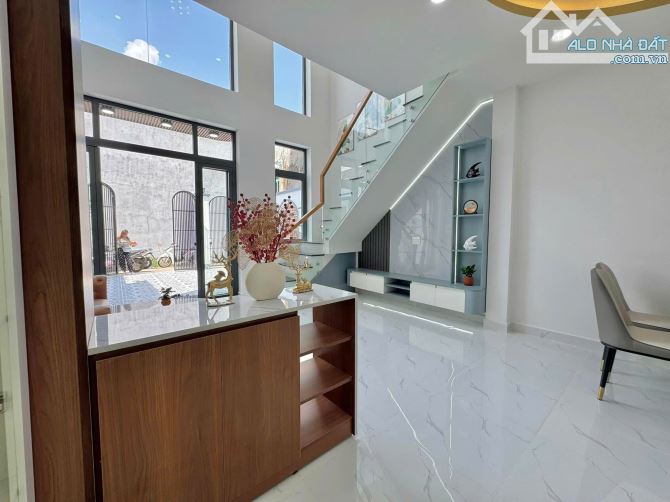 🏡 NHÀ GÁC LỬNG THÔNG TẦNG – DỌN VÀO Ở NGAY! - 1