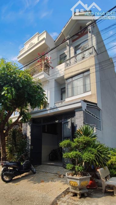 Bán nhà Nguyễn Thị Nhuần, An Phú Đông, Quận 12, 76 m2, 3 tầng 4PN, hẻm 8m, 6.5 tỷ - 1