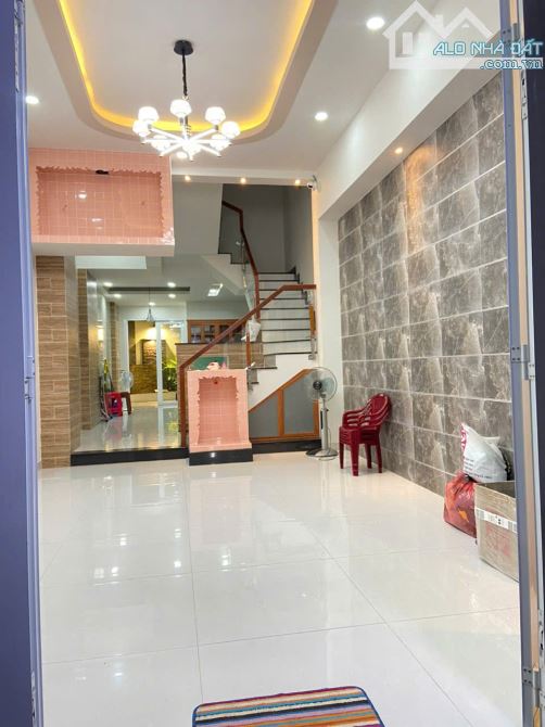 Bán nhà 4 tầng (mới tinh), đường rộng 6m, có sân đậu ô tô, Tân Hóa, P14, Q.6 - 1
