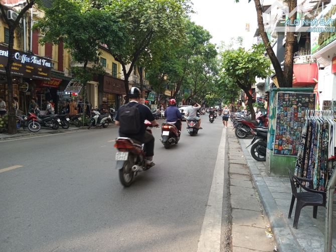 Mặt phố Hàng Bông 487m2, MT 15m, Giá 220 tỷ, dành cho chủ đầu tư khét tiếng. - 1