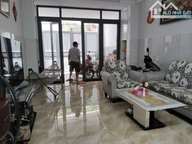 Bán gấp nhà 4 lầu, Đường Nguyễn Văn Công, P3 Gò Vấp, 68m2, chỉ 9,89 tỷ TL - 1