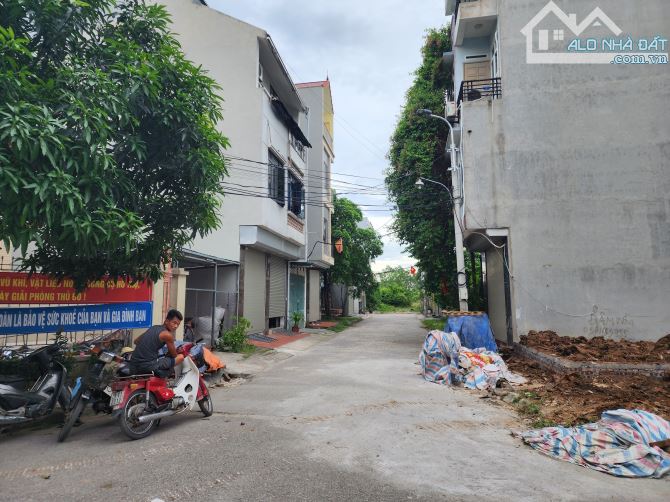 BÁN GẤP 50M2 ĐẤT, LÔ GÓC, PHÂN LÔ, Ô TÔ TRÁNH, DV TÂN TÂY ĐÔ, GIÁ ĐẦU TƯ. - 1