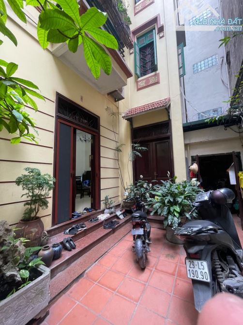 BÁN BIỆT THỰ 4T SIÊU ĐẸP 20M RA MP THỤY KHUÊ TÂY HỒ, Ô TÔ NHỎ VÀO NHÀ DT 110M2 MT 8M 24 TỶ - 1