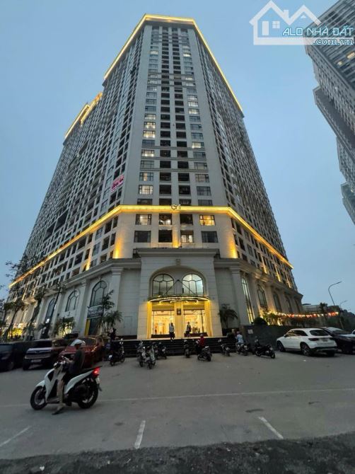 BÁN TÒA CC SUNSHINE GARDEN 98m2- 3 NGỦ 2 WC- FULL ĐỒ XỊN-GIÁ CHÀO 7.9 TỶ - 1