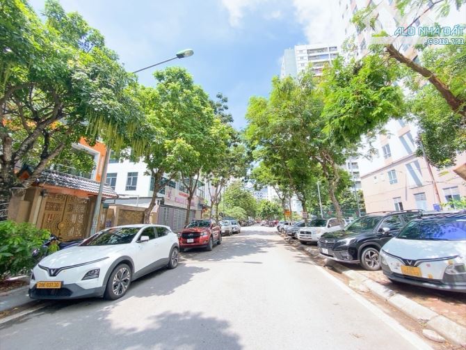 BÁN NHÀ HOÀNG QUỐC VIỆT- Ô TÔ TRÁNH- 120M2, MẶT TIỀN 6M, 4 TẦNG_ GIÁ 27 TỶ - 1
