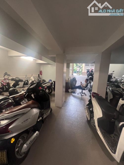 BÁN TOÀ VĂN PHÒNG ĐỖ QUANG 100m2-8T THANG MÁY-MT 7.5m - GARA ÔTÔ - KINH DOANH ĐỈNH 56 TỶ