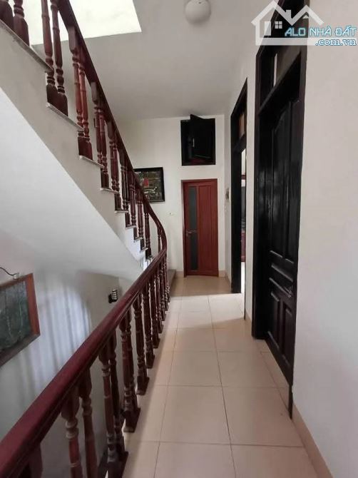 BÁN NHÀ NGUYỄN TRÃI, THANH XUÂN. LÔ GÓC, PHÂN LÔ CÁN BỘ, Ô TÔ VÀO NHÀ, VÀI BƯỚC CHÂN RA MẶ - 1