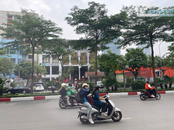 BÁN NHÀ NGUYỄN PHONG SẮC- Ô TÔ, SÁT PHỐ- 80M2, 5 TẦNG, MẶT TIỀN 5M_ GIÁ 18.6 TỶ - 1