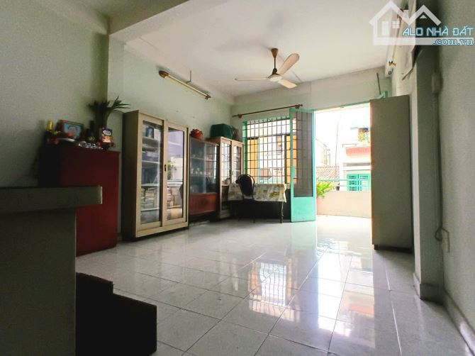 BÁN NHÀ AN DƯƠNG VƯƠNG Q5 – 70M² – 4 TẦNG – VỊ TRÍ KINH DOANH ĐẮC ĐỊA – 18.5 TỶ - 1