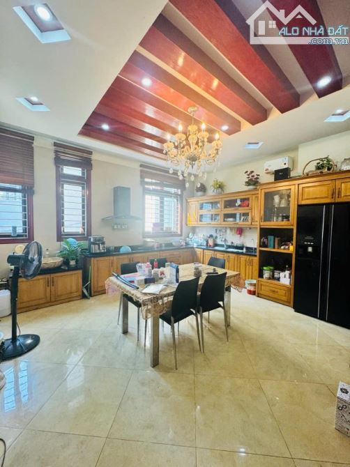 BÁN NHÀ PHỐ XUÂN ĐỈNH TỪ LIÊM 20 TỶ DT 100M2 MT 6M 5T Ô TÔ KINH DOANH 2 THOÁNG. - 1
