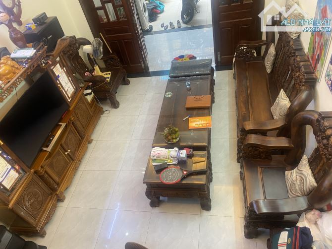 Nhà Mới Phạm Văn Bạch - DT 75m 2 Tầng - Giá Nhỉnh 7 Tỷ - 1