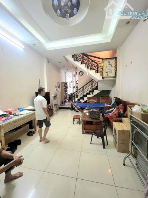 NHÀ GẤP BÁN - HUỲNH VĂN NGHỆ - ĐƯỜNG NHỰA 6M THÔNG - 4,5 X 17M - 3 TẦNG - 3PN - 1