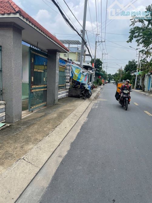 Cơ hội vàng với lô đất MT Nguyễn Thị Điệp Trung tâm của Xã Đông Thạnh đg nhựa 10m 145m TC - 1