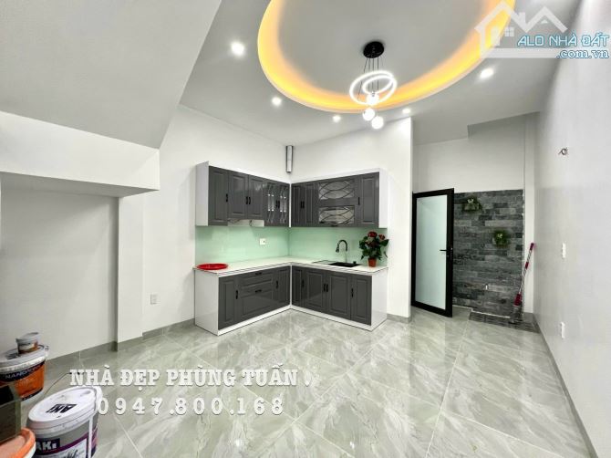 P Tuấn... Nhà đẹp 3 tầng Độc Lập, Khúc Hạo, Lê Chân, HP _ 60.9m2 _ Ô tô đỗ cửa _ Gần chợ - 1